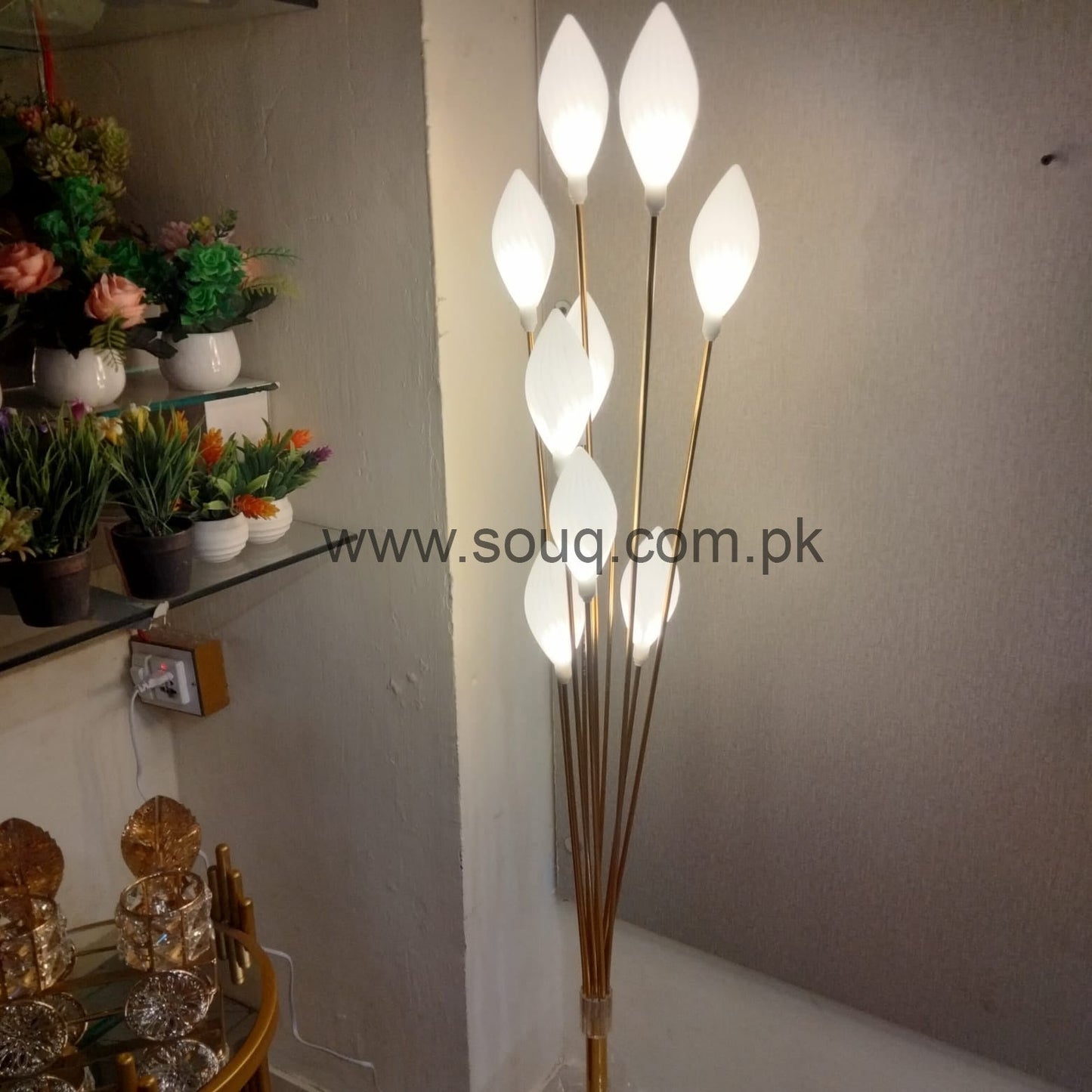 Cone Style Corner Golden stand Lamps - Home decoration Lamps