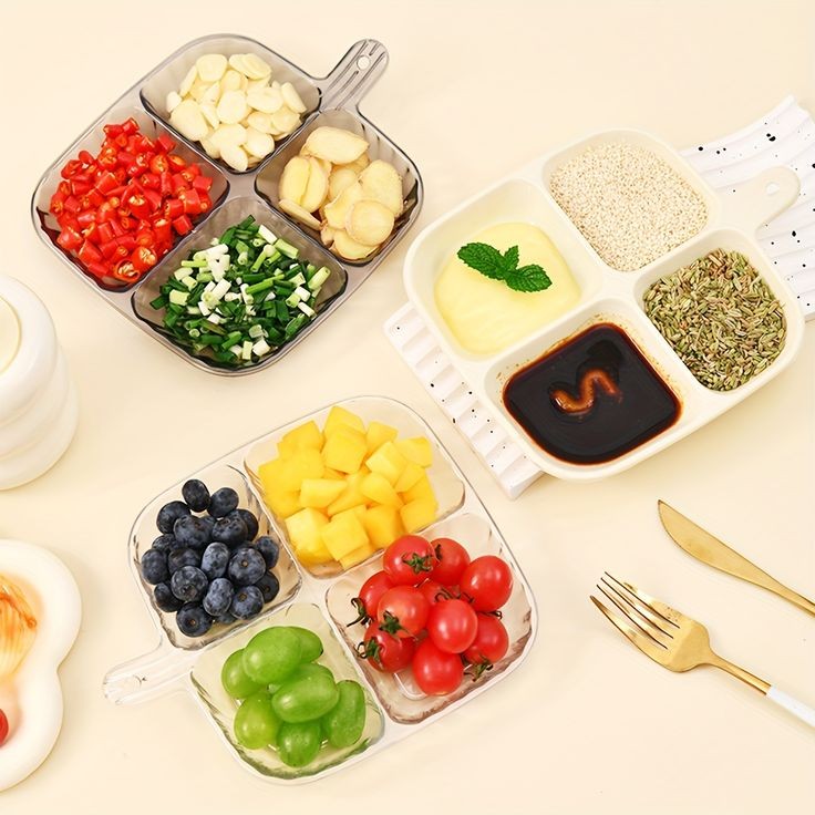 High quality 4 portions serving tray - Plastic body serving Tray