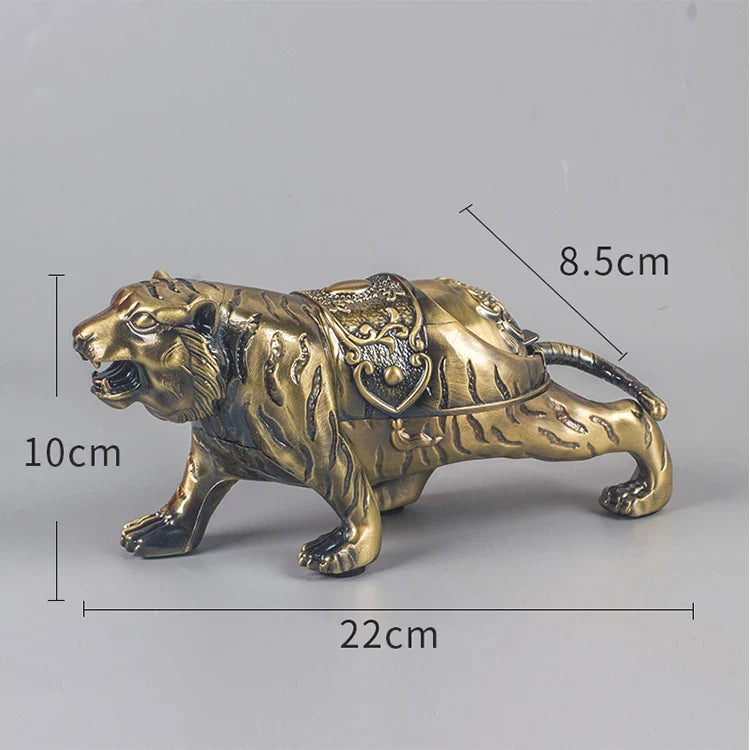 Creative Ashtray, Anti Fly ash Tiger Style Ashtray with lid Home Living Room Office Decoration Ornaments
