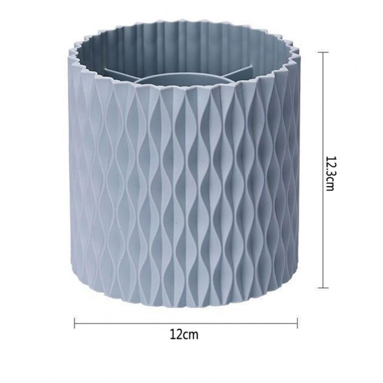 360 degree rotating brush organizer