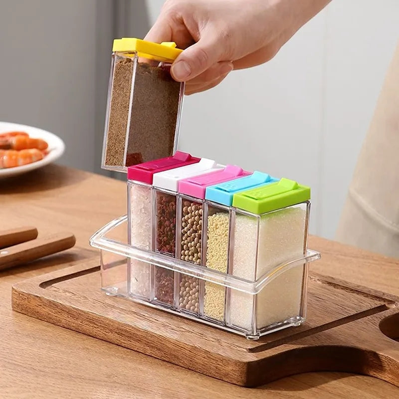 Transparenr spice jar set.
