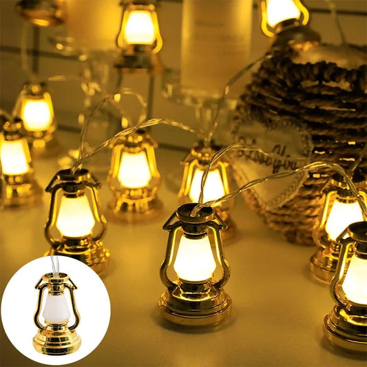 Small lantern string light