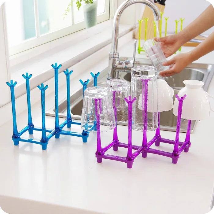 Foldable acrylic glass holder