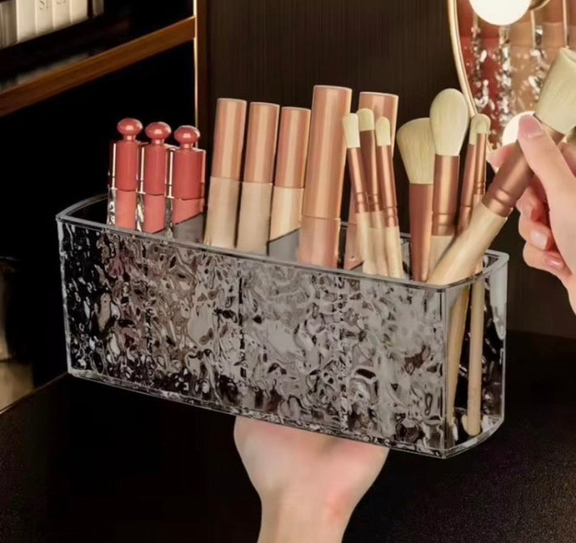 4-Grid Acrylic Cosmetic & Makeup Organizer