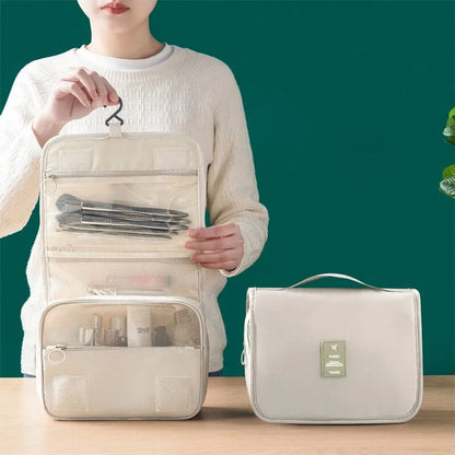 Cosmetic traveling bag