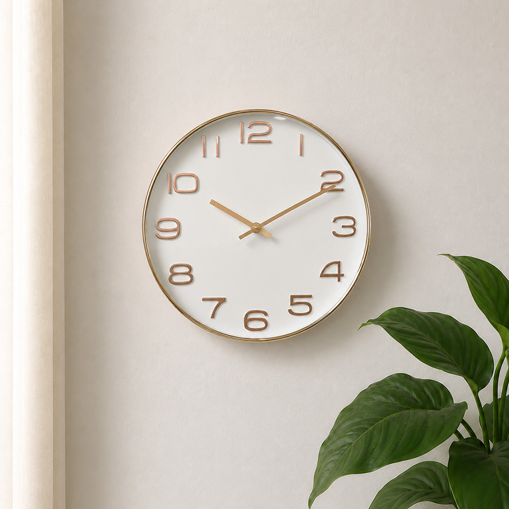 Modern Luxury Silent Metal Wall Clock (12 Inches) – Classic Numeric Dial, Ticking-Free Battery-Operated Clock for Living Room & Office