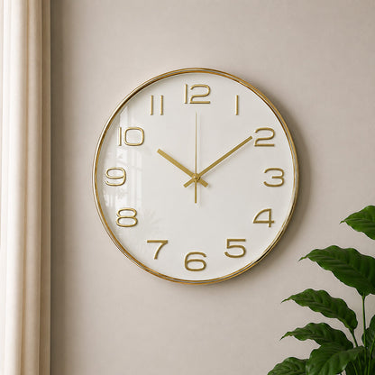 Modern Luxury Silent Metal Wall Clock (12 Inches) – Classic Numeric Dial, Ticking-Free Battery-Operated Clock for Living Room & Office