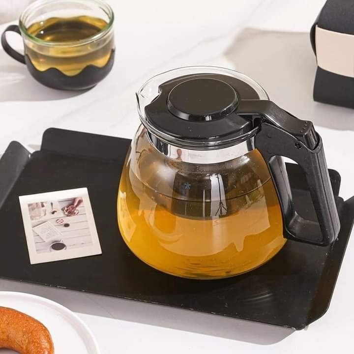 Heat resistant glass tea pot with 4 cups