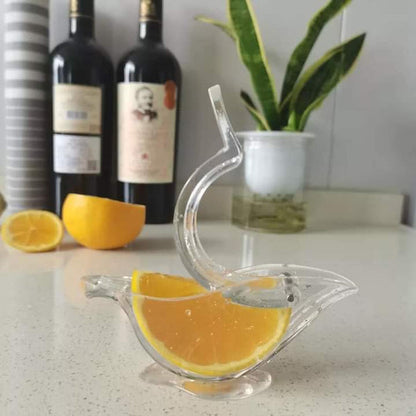 Lemon slice juicer