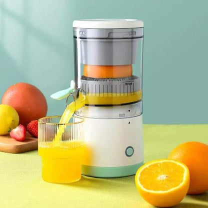 Multifunction portable rechargeable juicer fresh fruit mini juicer