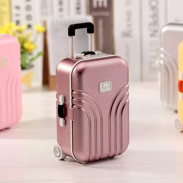 Jewelry organizer in suitcase shape