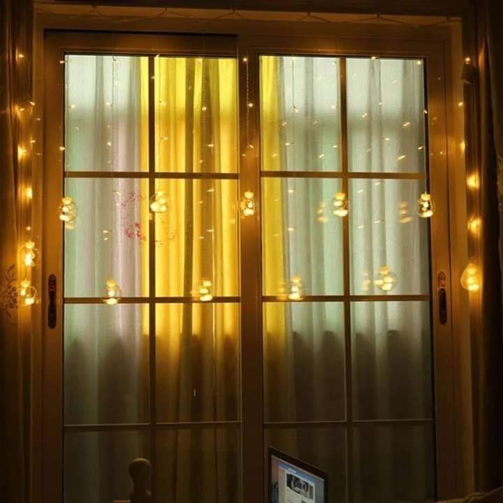 Wishing ball curtain light