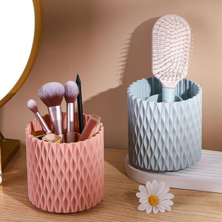 360 degree rotating brush organizer