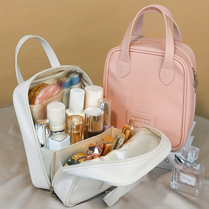 Faux Leather cosmetic organizer - Zipper cosmetic bag
