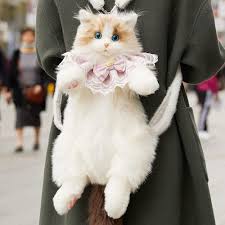 3D Lifelike Plush Cat Backpack – Hyper-Realistic Faux Fur Travel Bag